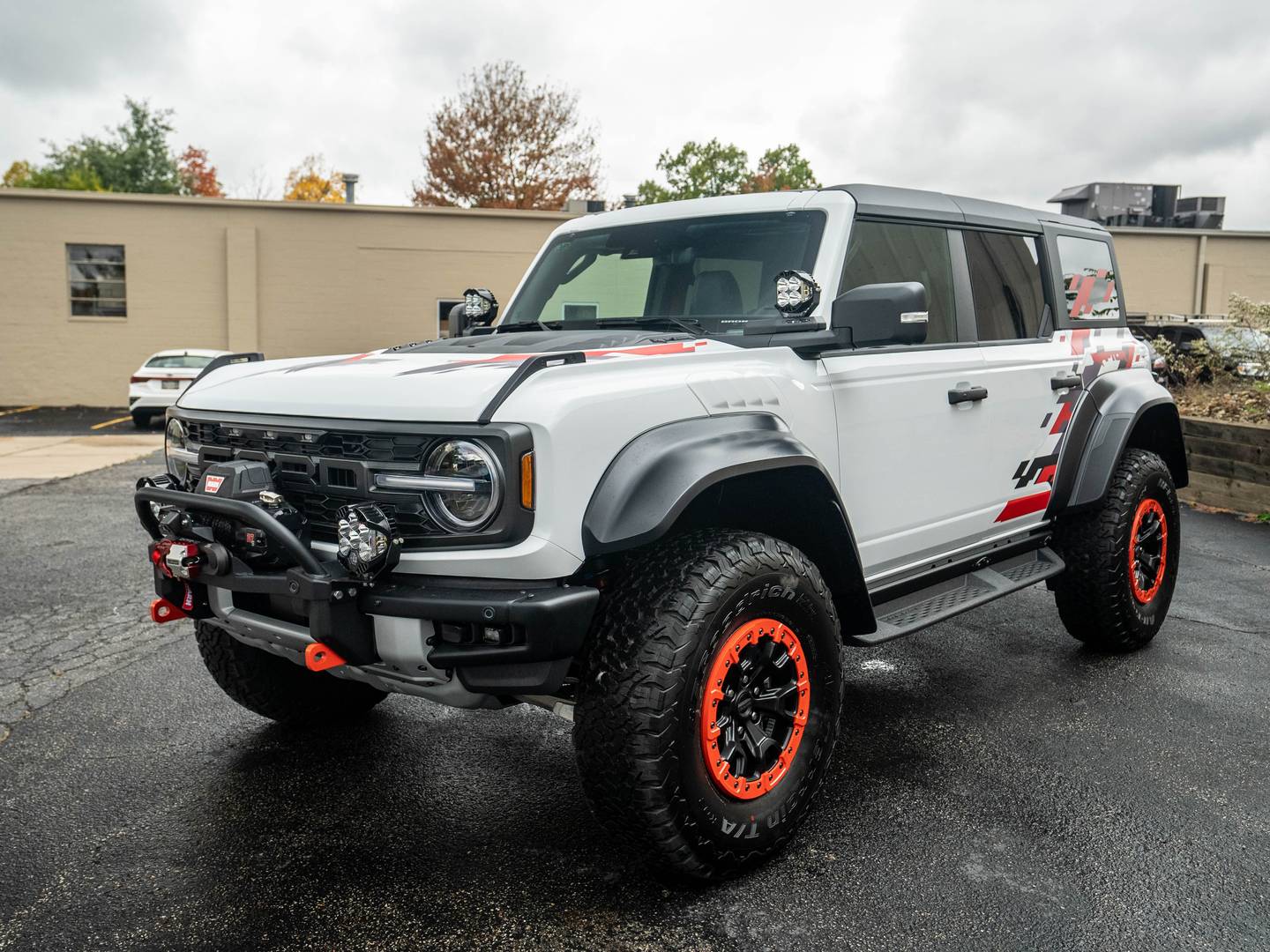 Ford Bronco Raptor #332