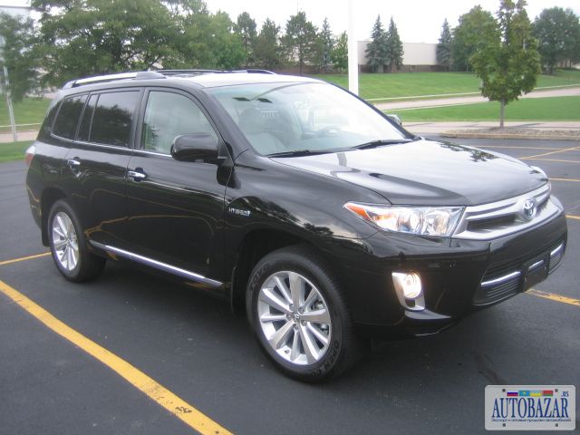 Toyota Highlander Limited Hybrid